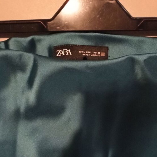 Satin skirt Zara like new, blue, size large