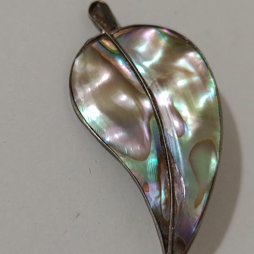 Silver Leaf Opal Brooch 925, like new, Mexican design