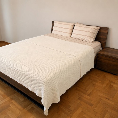 Double bed set like new with modern design and matching nightstands from Entos