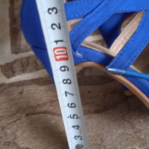 Tulipano suede pumps like new, size 36, 10 cm heels