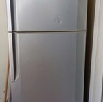 Hitachi two-door refrigerator, fully functional
