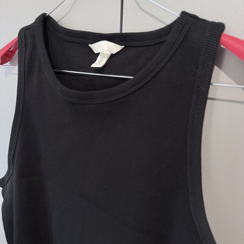 H&M Black Crop Top like new, XL