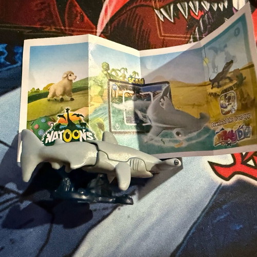 Kinder Surprise Natoons Hammerhead Shark new