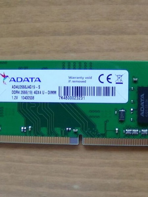 ADATA RAM 4 GB DDR4 UDIMM για desktop