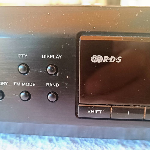 Sony AM FM tuner ST-SE300 like new with RDS
