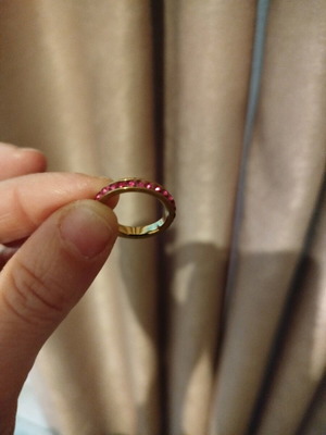 Women's ring like new, pink