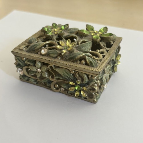 Decorative metal box with rhinestones like new, vintage style