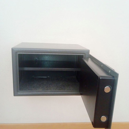 Safe new, small with electronic lock and keypad