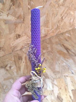 Beeswax candle new
