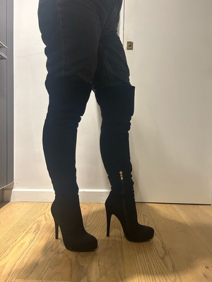 Black Over-the-Knee Boots Size 36 Like New
