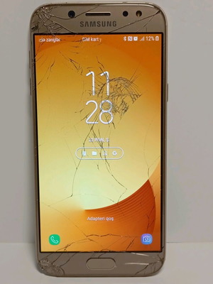 Samsung Galaxy J5 μεταχειρισμένο με μικρά σπασίματα στο τζάμι, χρυσό