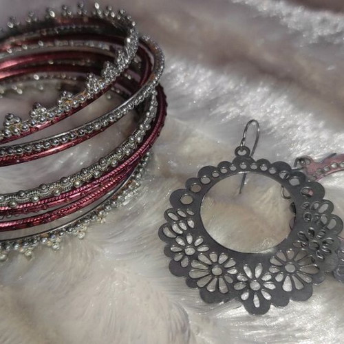 Women's jewelry set used, 4 pieces, wood and pearl