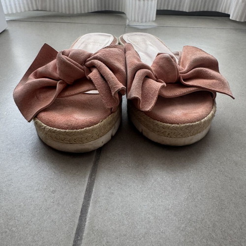 Mairiboo for Envie suede slippers with oversized bow, dusty pink