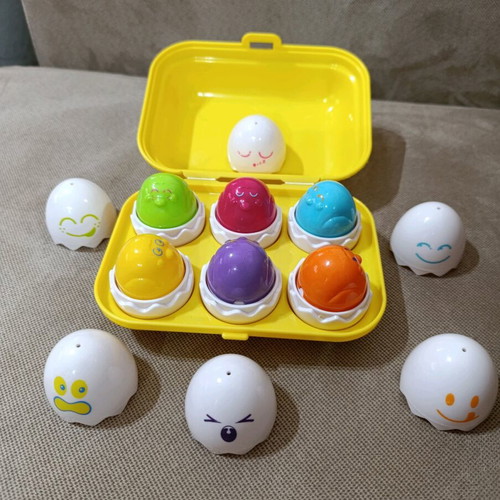 Tomy Toomies Hide Squaek Eggs baby toy like new