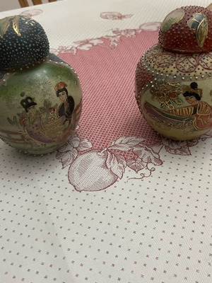 Handmade vintage Sasuma hand painting like new