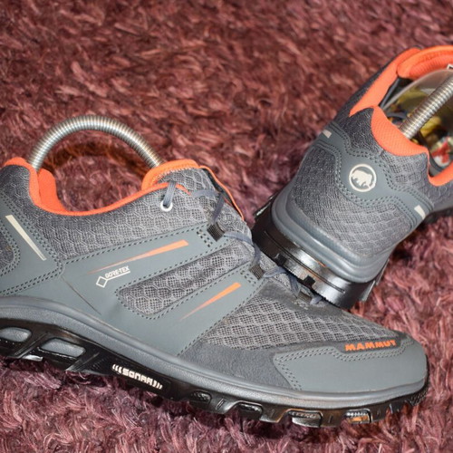 Mammut MTR 71 Low Gore Tex men's sports shoes like new, size 43.5, gray and orange