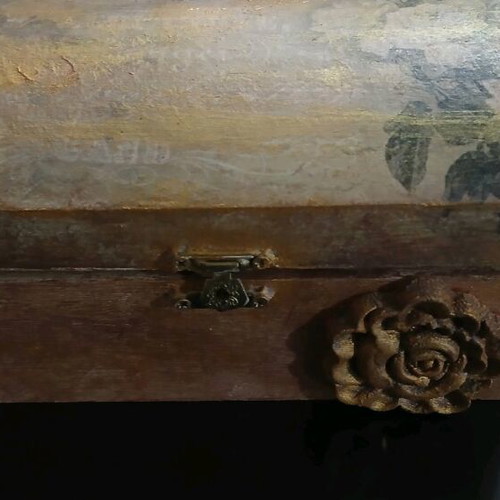 Wooden box like new, handmade