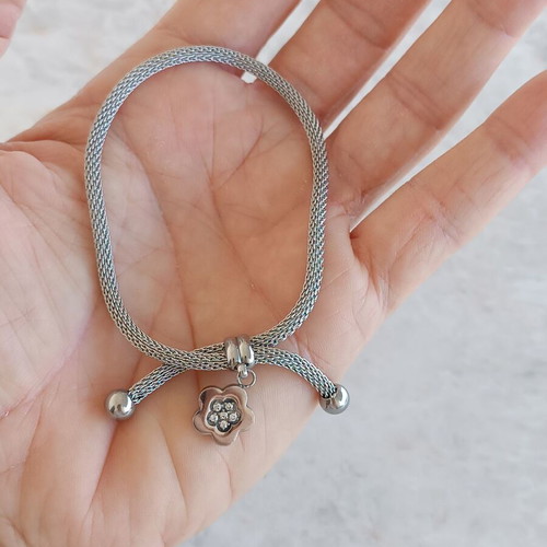 Adjustable stainless steel bracelet like new