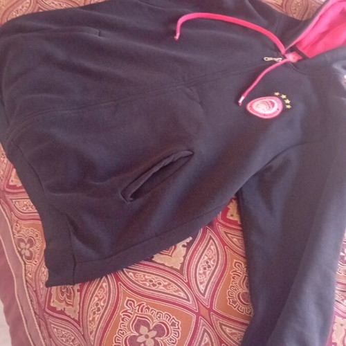 Olympiacos sweatshirt lightly used