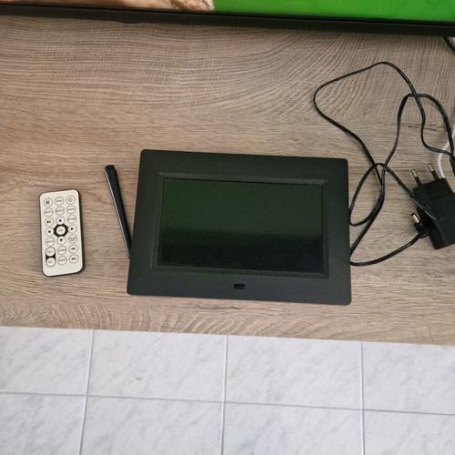 Braun electronic photo frame new