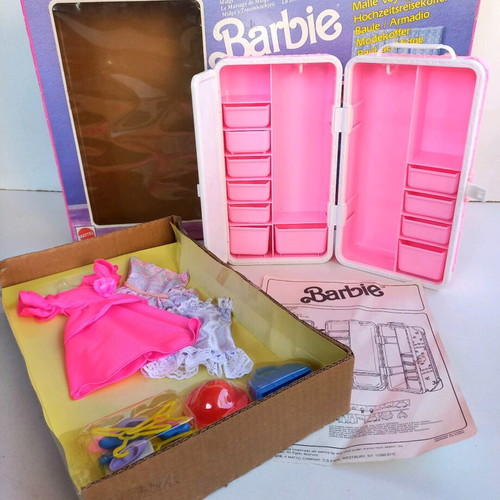 Barbie Fashion Trunk 1991 Mattel new, intact contents