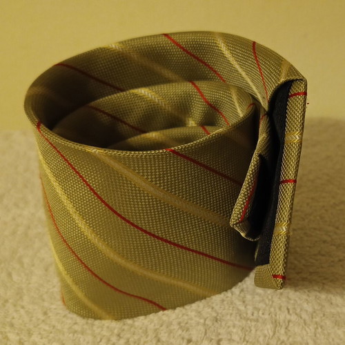 Luciano Soprani men's tie olive with red stripes like new