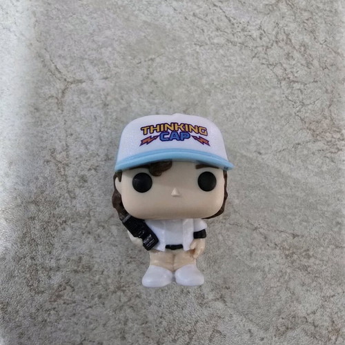 Kinder Joy Stranger Things Dustin new