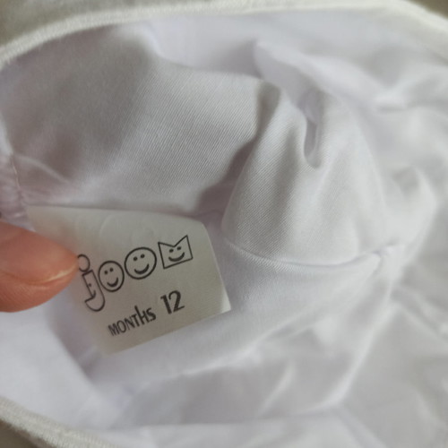 Boys' hats used, pack of 4, excellent condition