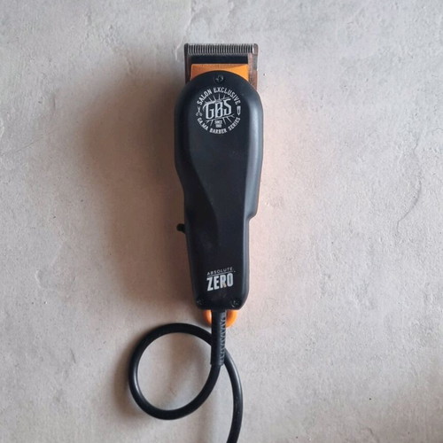 Ga.Ma Absolute Zero Professional Hair Clipper like new, black corded