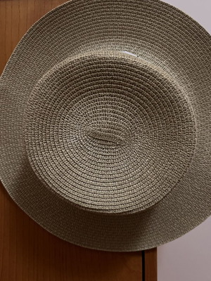Boater straw hat, beige, adjustable strap