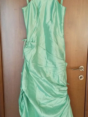 Charly long green dress like new with scarf, size L