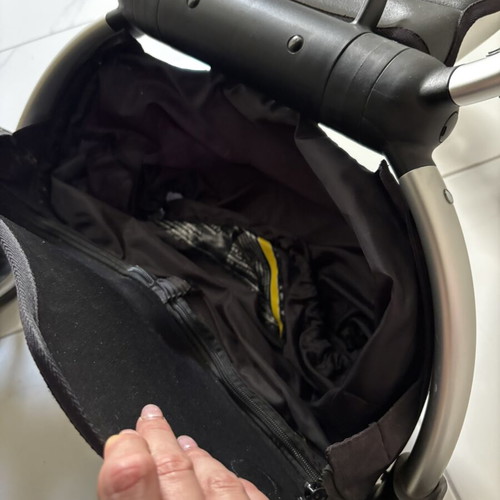 Mima Xari stroller used with minor defect
