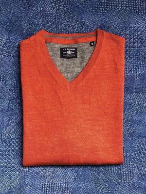 A.W. Dunmore Wool Pullover men's sweater used, size M, orange