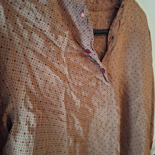 Blouse used in very good condition