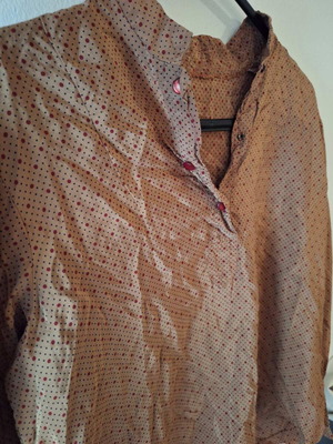 Blouse used in very good condition