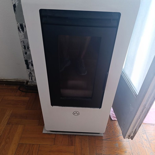 Pellet machine used, quiet and elegant