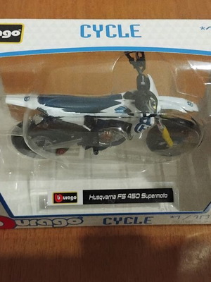 Husqvarna FS 450 Supermoto 1:18 die-cast model motorcycle new