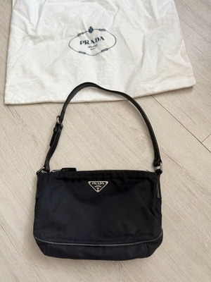 Prada vintage nylon shoulder bag, black
