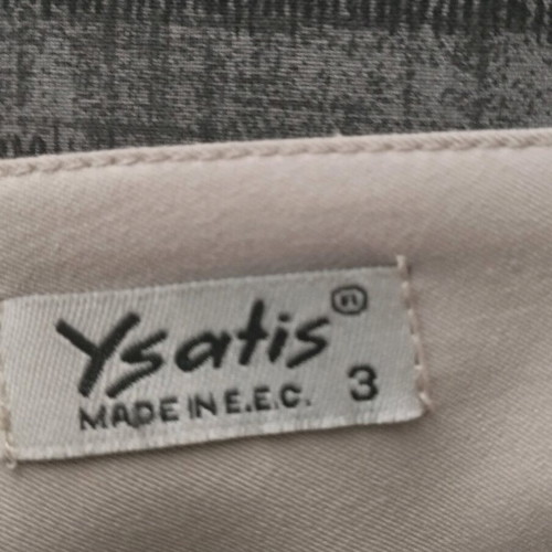 Ysatis mini skirt beige like new with belt
