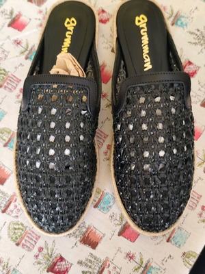 Platform sandals new unworn size 39