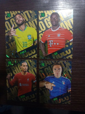 Holo Giants 2023 pack of four new
