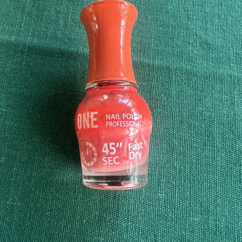 Nail polish set, pack of 6, assorted colors and brands
