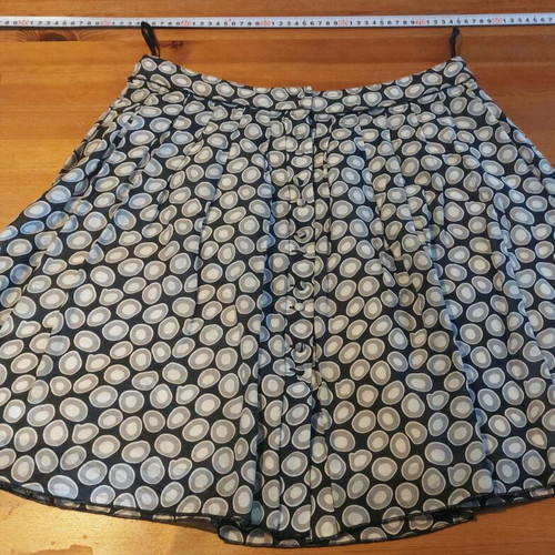 More skirt like new, white and gray, size L/40/12