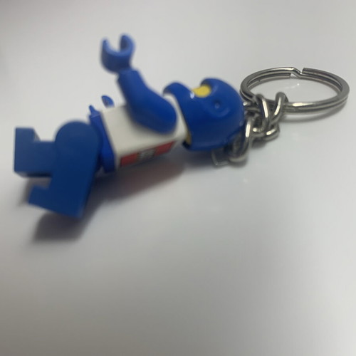 Lego rare collectible astronaut keychain vintage 1987 like new