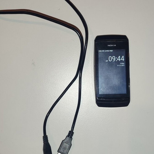 Nokia 306 used mobile phone with USB to micro USB cable