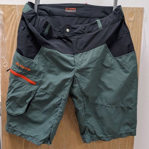 Vaude Men`s Qimsa Shorts dusty forest XXL like new