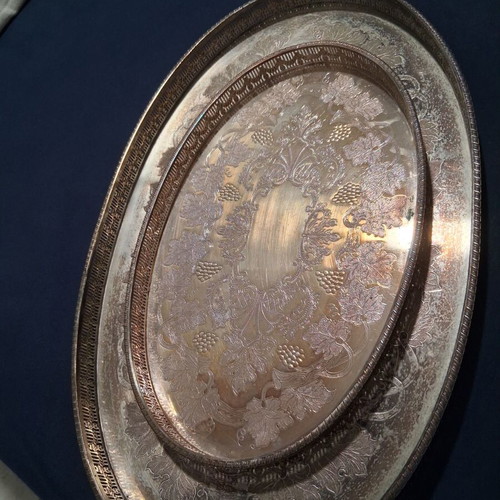 Silver-plated serving trays Sheffield, like new, set of 2