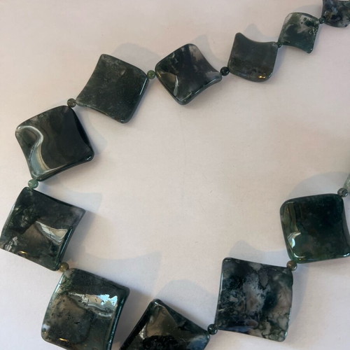 Petra Collection Glass Necklace like new, large, impressive