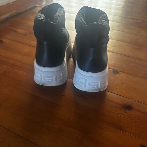 Ash ankle boots like new, size 38, black and white