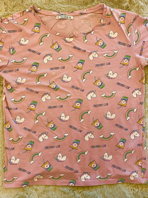 Pull & Bear T-shirt used, pink with unicorn print, size L
